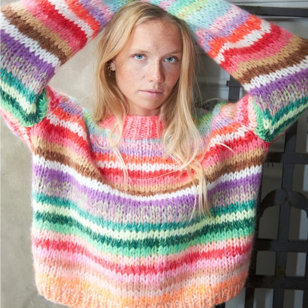 Copenhagen Brand New Multicolor Striped Knit Sweater. Brand Dawn x Dare. M size.